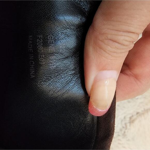 COACH LEATHER / SUEDE BROWN BOOTIES SIZE 8.5 - Picture 11 of 14